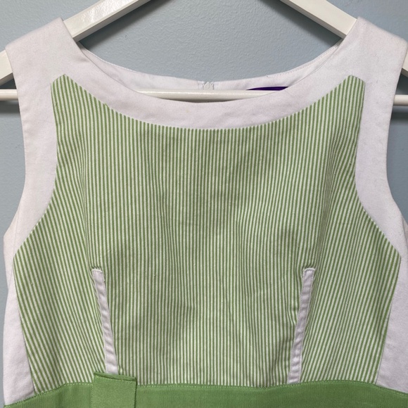 Sporty Green and White Stripe Dress - Picture 6 of 8